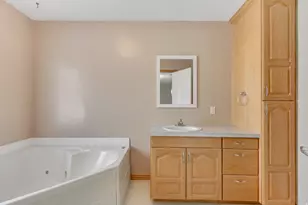 3135 S Valley St, Salt Lake City, UT 84109 - Photo 9