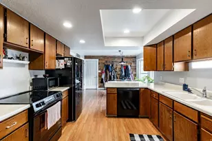 115 N 300 W, American Fork, UT 84003 - Photo 7