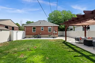 2892 S McClelland St E, Salt Lake City, UT 84106 - Photo 23