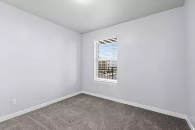 1004 N 1090 W #203, Orem, UT 84057 - Photo 9