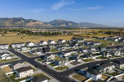3260 N 3450 W, Plain City, UT 84404 - Photo 41