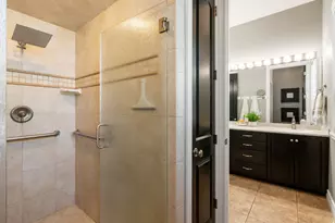 1653 E Crescent View Circle S, Sandy, UT 84092 - Photo 19