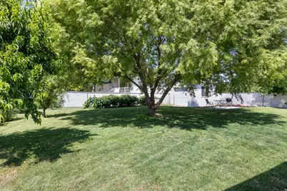4799 S 3900 W, Roy, UT 84067 - Photo 33