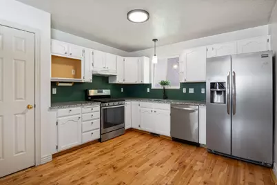 4799 S 3900 W, Roy, UT 84067 - Photo 13