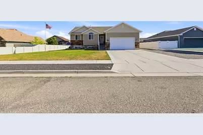 835 W 400 S, Tremonton, UT 84337 - Photo 3