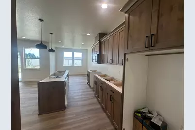 295 W Center St, Willard, UT 84340 - Photo 7