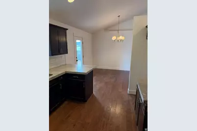 379 Utah Dr, Grantsville, UT 84029 - Photo 5