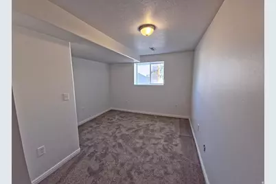 379 Utah Dr, Grantsville, UT 84029 - Photo 21
