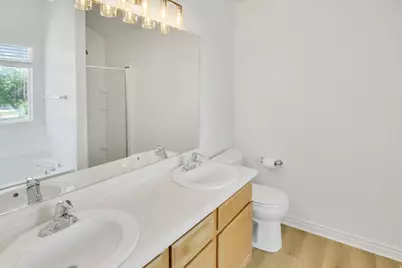 2049 N 700 W, West Bountiful, UT 84087 - Photo 15