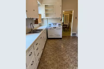 168 N G, Salt Lake City, UT 84103 - Photo 9