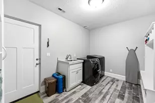 436 N Joseph Acre Rd, Kaysville, UT 84037 - Photo 83