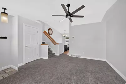 2432 W 1915 N, Clinton, UT 84015 - Photo 7