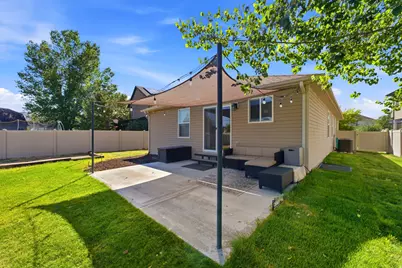 2065 E Jordan Way N, Eagle Mountain, UT 84005 - Photo 43