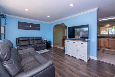5845 S 2825 W, Roy, UT 84067 - Photo 3