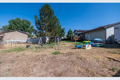 5845 S 2825 W, Roy, UT 84067 - Photo 31