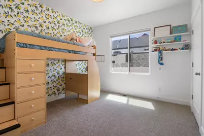335 S Grant St, Mapleton, UT 84664 - Photo 15