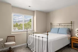 105 N Peregrine Ln W, Bountiful, UT 84010 - Photo 5