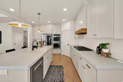 28 W 2060 S, Orem, UT 84058 - Photo 7
