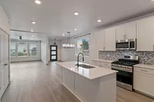 2138 N Chianti St W, Saratoga Springs, UT 84045 - Photo 5