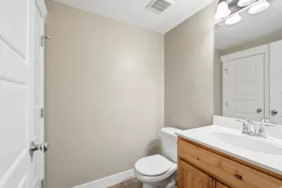 242 W 1010 S, Logan, UT 84321 - Photo 9