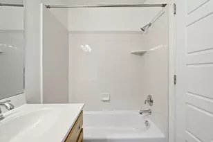 242 W 1010 S, Logan, UT 84321 - Photo 15
