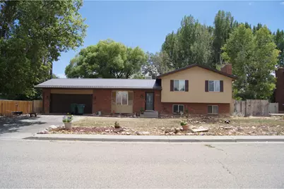 2213 W 800 S, Vernal, UT 84078 - Photo 1