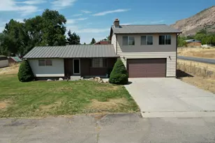 75 E 300 S, Willard, UT 84340 - Photo 3