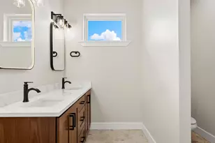 1073 S Mountain Meadow Dr, Garden City, UT 84028 - Photo 35
