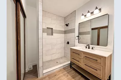 65 S 200 E, Castle Dale, UT 84513 - Photo 11