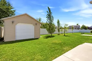 4883 W 175 N, West Point, UT 84015 - Photo 29