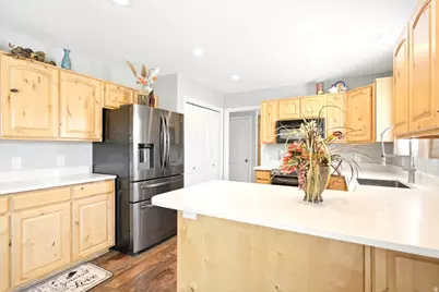 4883 W 175 N, West Point, UT 84015 - Photo 9