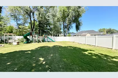 3855 S 4000 W, West Valley, UT 84120 - Photo 19