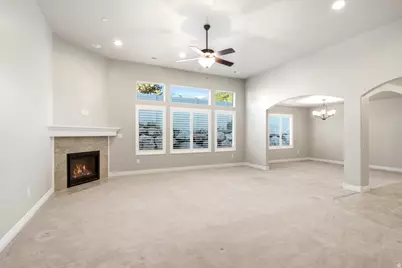 2195 E 1075 N, Layton, UT 84040 - Photo 11