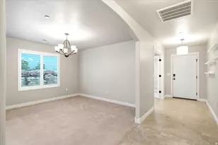 2195 E 1075 N, Layton, UT 84040 - Photo 7