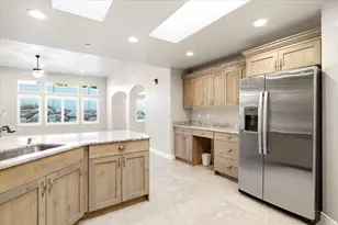 2195 E 1075 N, Layton, UT 84040 - Photo 17