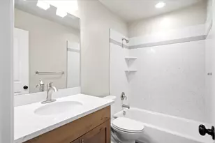 2195 E 1075 N, Layton, UT 84040 - Photo 29