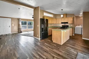 171 N 700 E, Richfield, UT 84701 - Photo 7