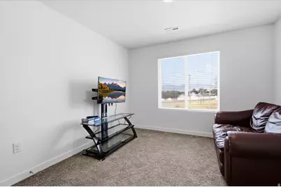 18 N Wayne Way, Grantsville, UT 84029 - Photo 17