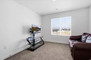 18 N Wayne Wy, Grantsville, UT 84029 - Photo 17