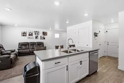 18 N Wayne Way, Grantsville, UT 84029 - Photo 13