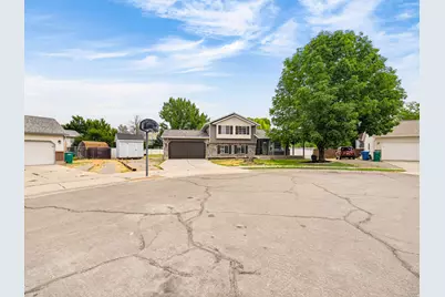 427 S 700 W, Lehi, UT 84043 - Photo 3