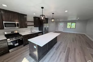 351 N 600 E, Hyrum, UT 84319 - Photo 9