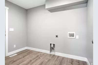 616 S Coleman St, Tooele, UT 84074 - Photo 5