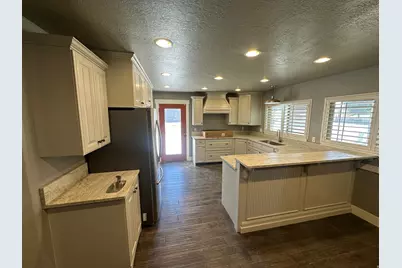 3147 S Vernal Ave Ave, Vernal, UT 84078 - Photo 5