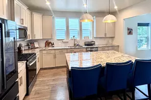 825 N 2175 W, Layton, UT 84041 - Photo 19