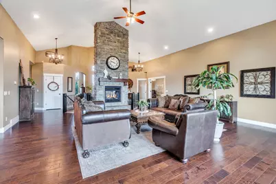 13807 S Asherwoods Cv, Bluffdale, UT 84065 - Photo 7