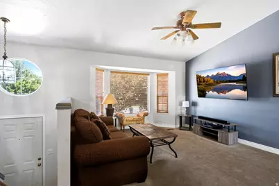 2087 W 1630 N, Clinton, UT 84015 - Photo 3