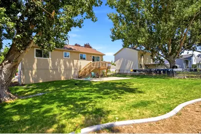 2087 W 1630 N, Clinton, UT 84015 - Photo 29