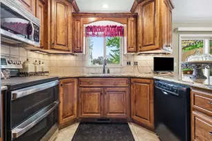 264 N 1500 E, Layton, UT 84040 - Photo 11