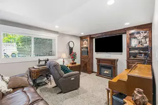 264 N 1500 E, Layton, UT 84040 - Photo 27